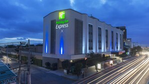 Exterior - Holiday Inn Express Mexico - Toreo by IHG (Naucalpan)