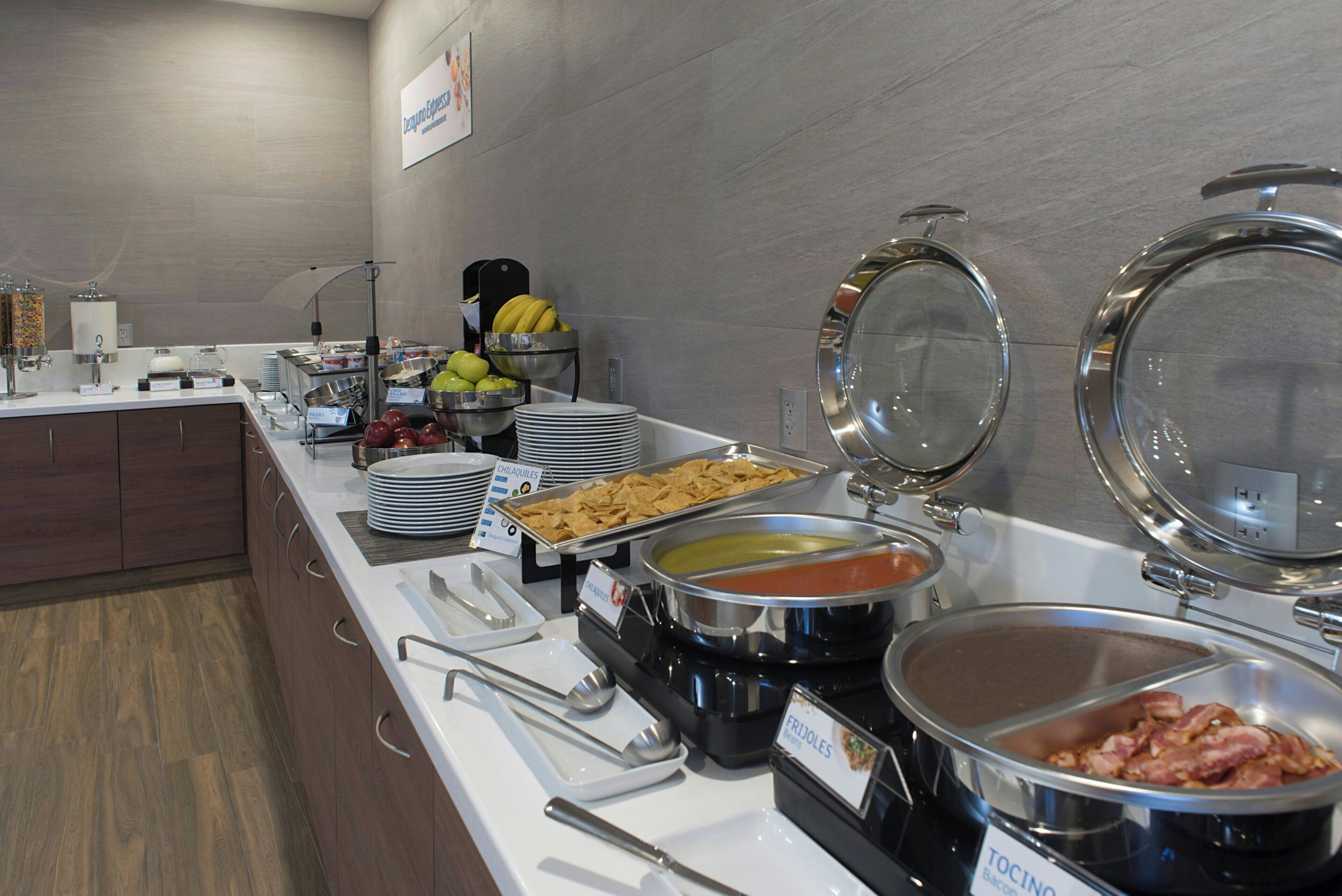 Photo - Holiday Inn Express Mexico- Toreo by IHG