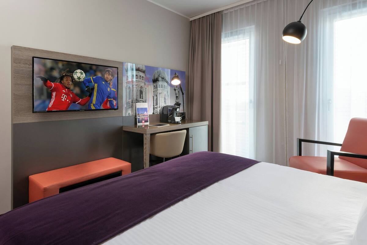 Minibar, in-room safe, desk, soundproofing
