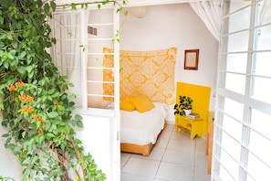 Standard-Doppelzimmer, 1 Doppelbett, Gemeinschaftsbad, Blick auf den Innenhof