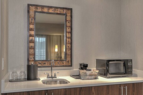 Courtyard by Marriott Pigeon Forge - Image 73