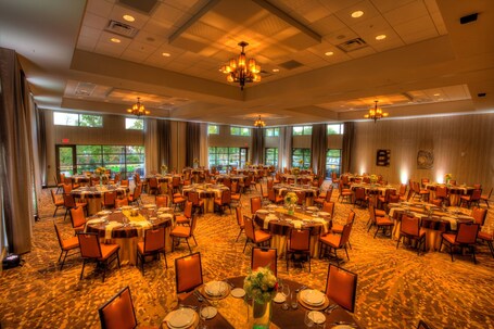 Courtyard by Marriott Pigeon Forge - Image 134
