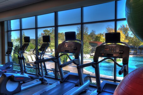 Courtyard by Marriott Pigeon Forge - Image 24