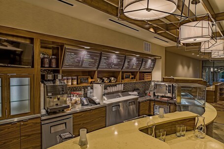 Courtyard by Marriott Pigeon Forge - Image 51
