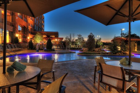 Courtyard by Marriott Pigeon Forge - Image 15