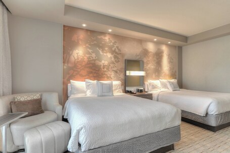 Courtyard by Marriott Pigeon Forge - Image 109