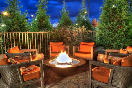 Courtyard by Marriott Pigeon Forge - Image 30