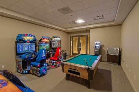 Courtyard by Marriott Pigeon Forge - Image 138