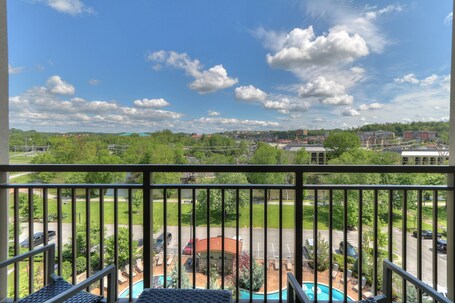 Courtyard by Marriott Pigeon Forge - Image 128