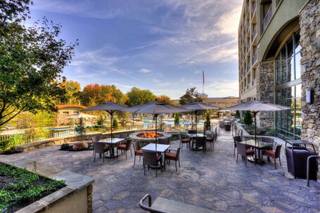 Courtyard by Marriott Pigeon Forge - Image 16