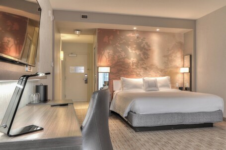 Courtyard by Marriott Pigeon Forge - Image 6