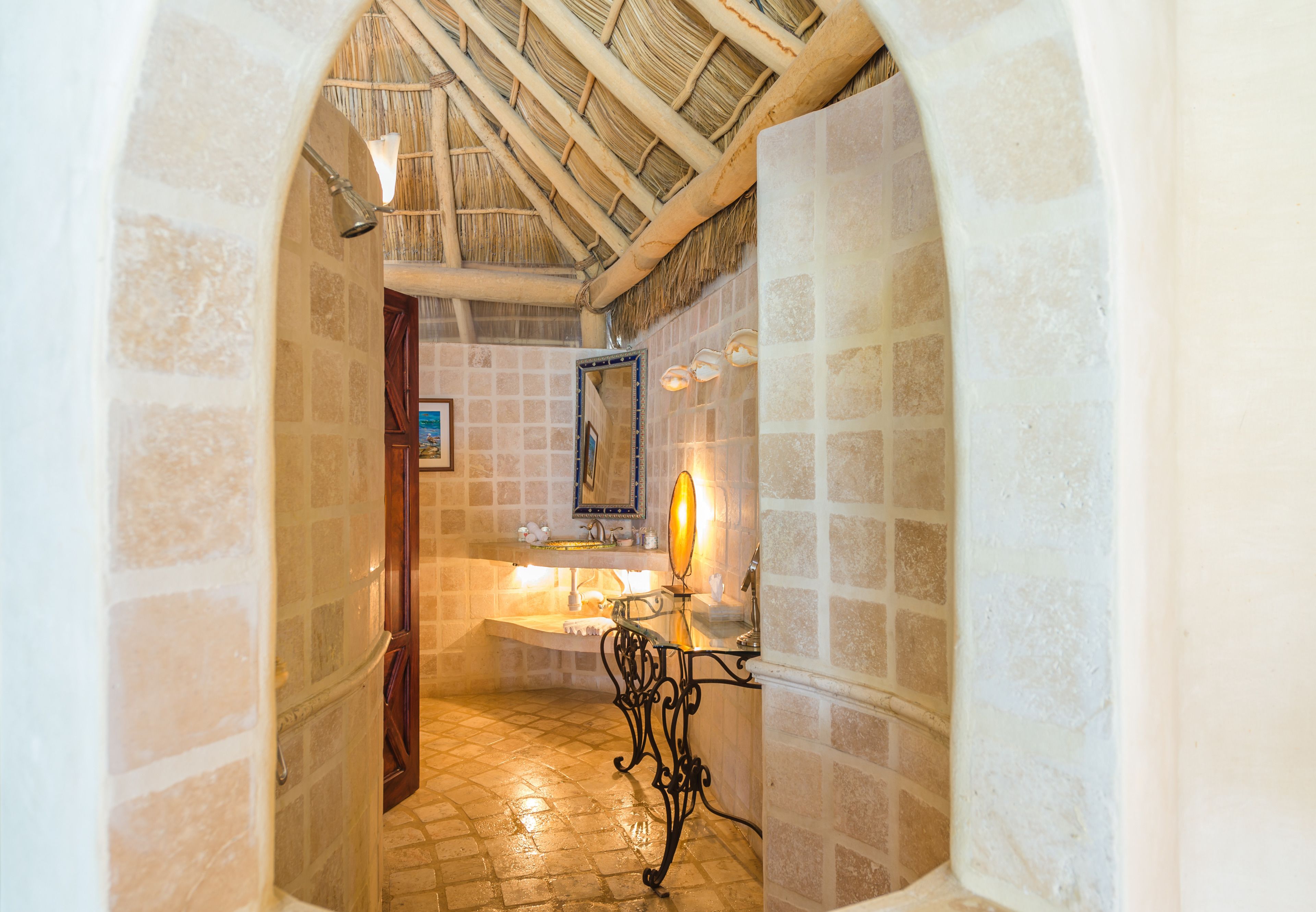 villa mi amor | bathroom | free toiletries, towels