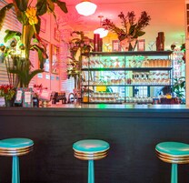 Bar (en la propiedad)