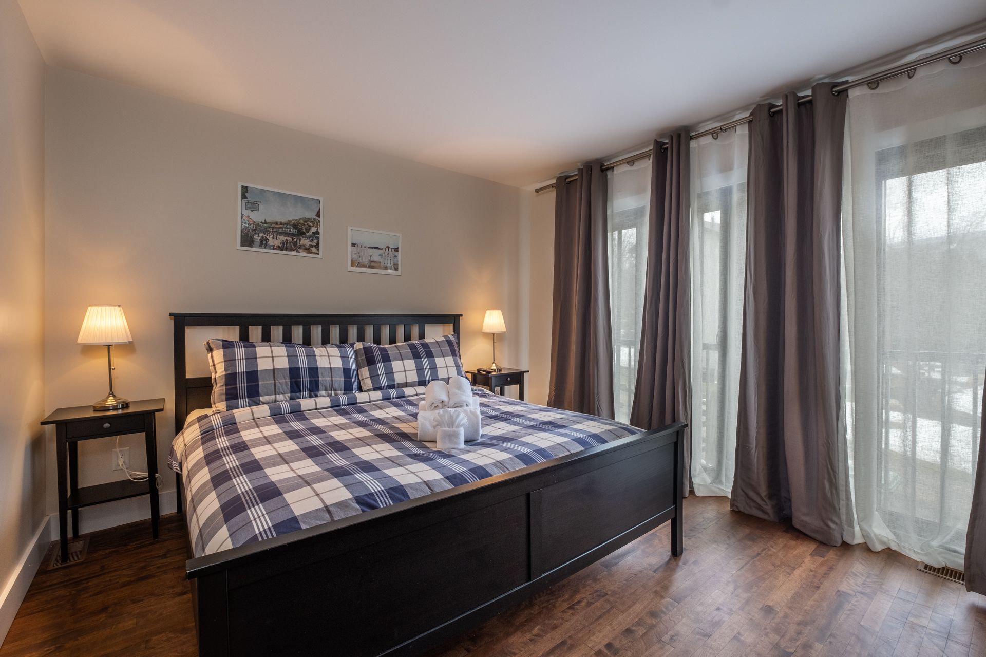 superior room, 1 king bed, refrigerator | individually decorated, desk, blackout curtains, iron/ironing board