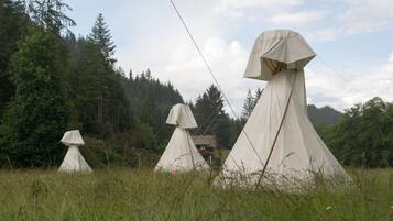 Glamping Tipi 2 | Terrace/patio