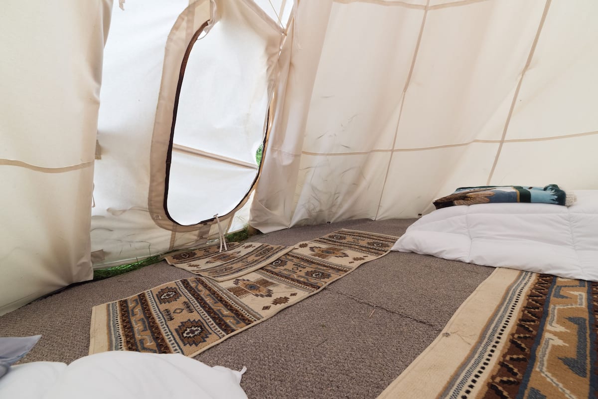 Tenda | Con stile personalizzato, con arredamento individuale