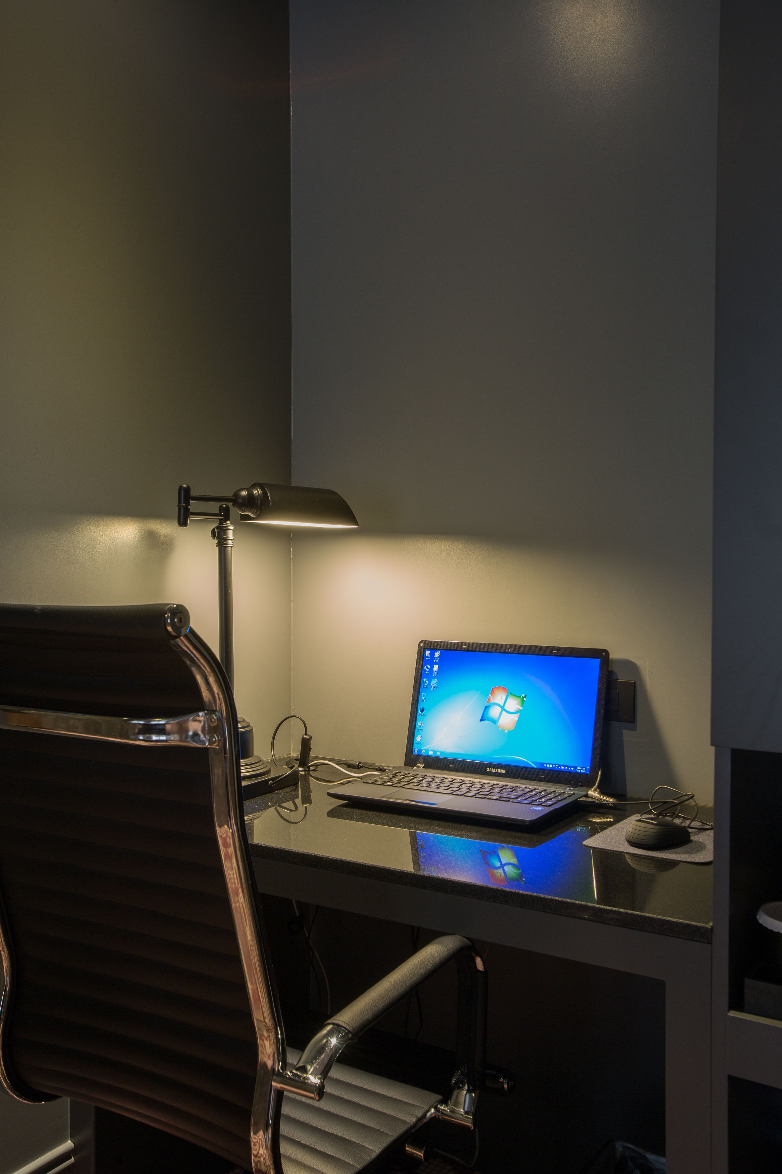 premium double room | room amenity