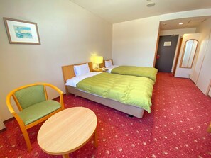 Standard Twin Room, Non Smoking | In-room safe, desk, free WiFi, bed sheets - Hotel Lavenir (Biei)
