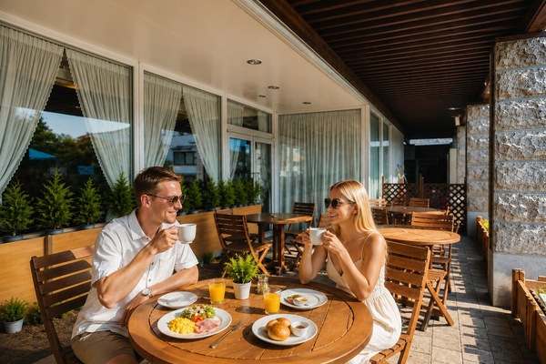 Breakfast area