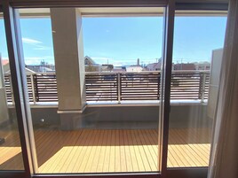 デラックス ツインルーム 禁煙 | セーフティボックス (室内)、デスク、WiFi (無料)、ベッドシーツ