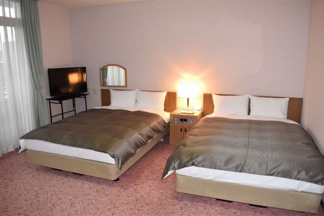 In-room safe, desk, free WiFi, bed sheets