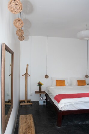 Family Suite, 2 Bedrooms, Park View, Ground Floor | Desk, rollaway beds