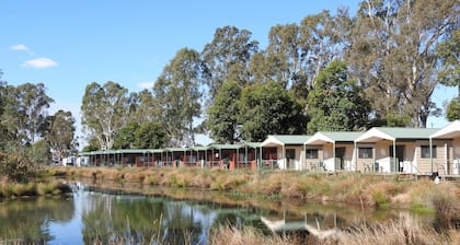 Victoria Lake Holiday Park