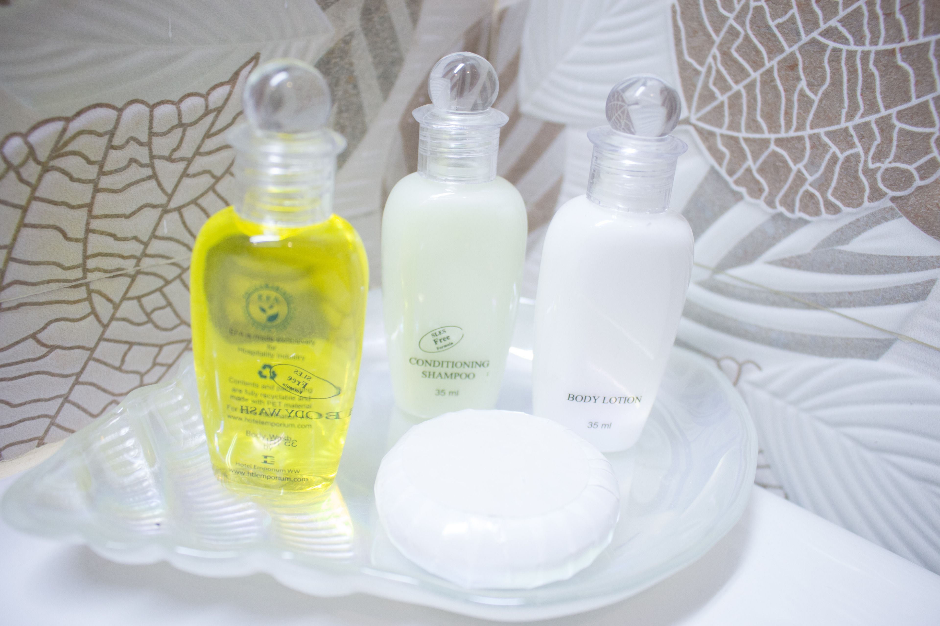 deluxe room, balcony | bathroom | shower, free toiletries, hair dryer, towels