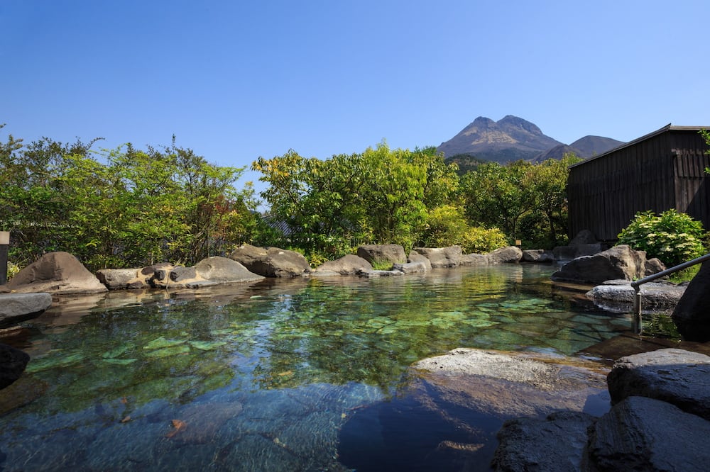 Yufuin Baien Garden Resort