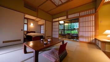 傳統客房, 非吸煙房, 附屬樓 (Japanese-Western with OpenAir bath) | 遮光窗簾/窗簾、免費 Wi-Fi、床單