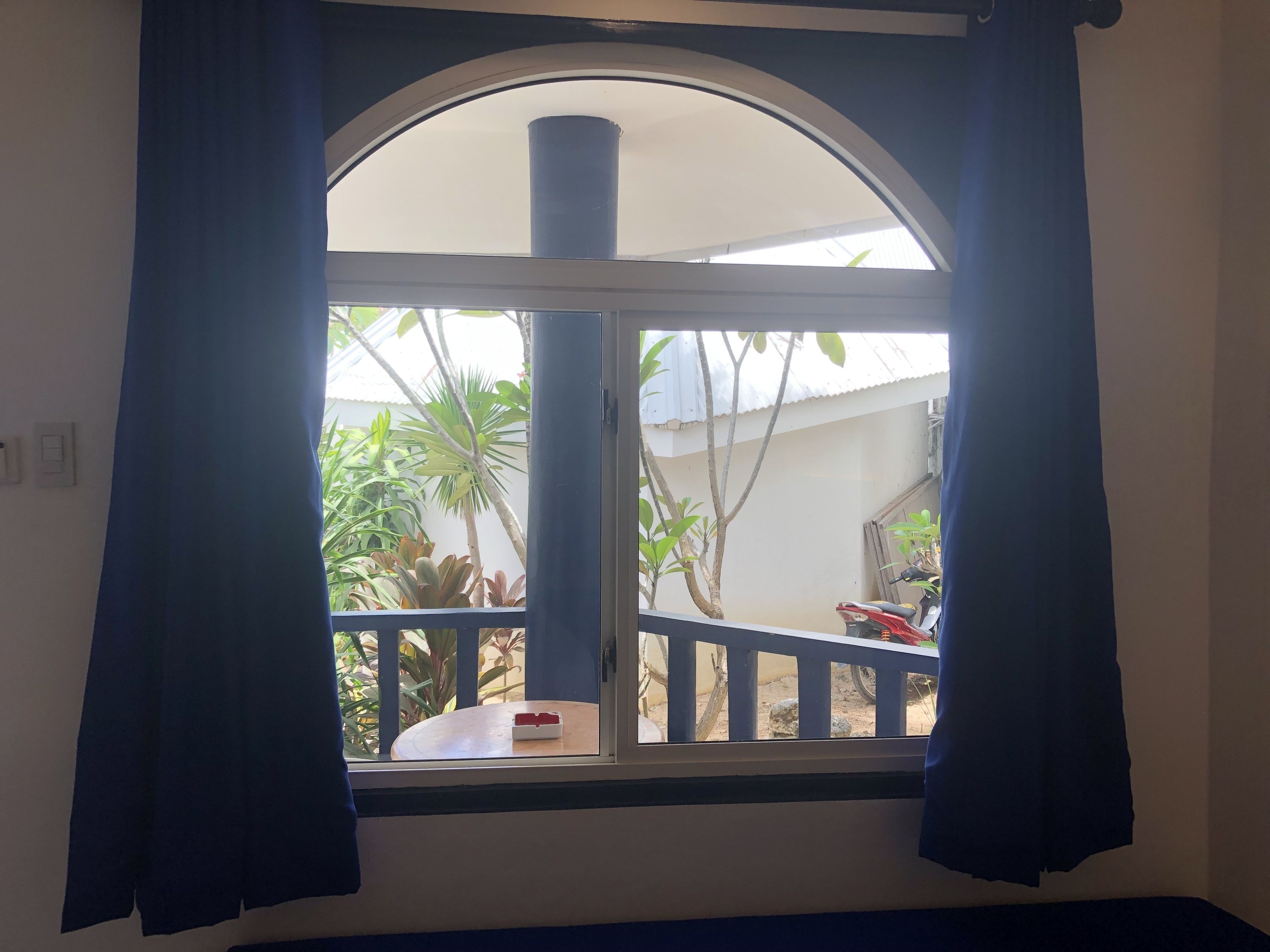 family loft | garden view