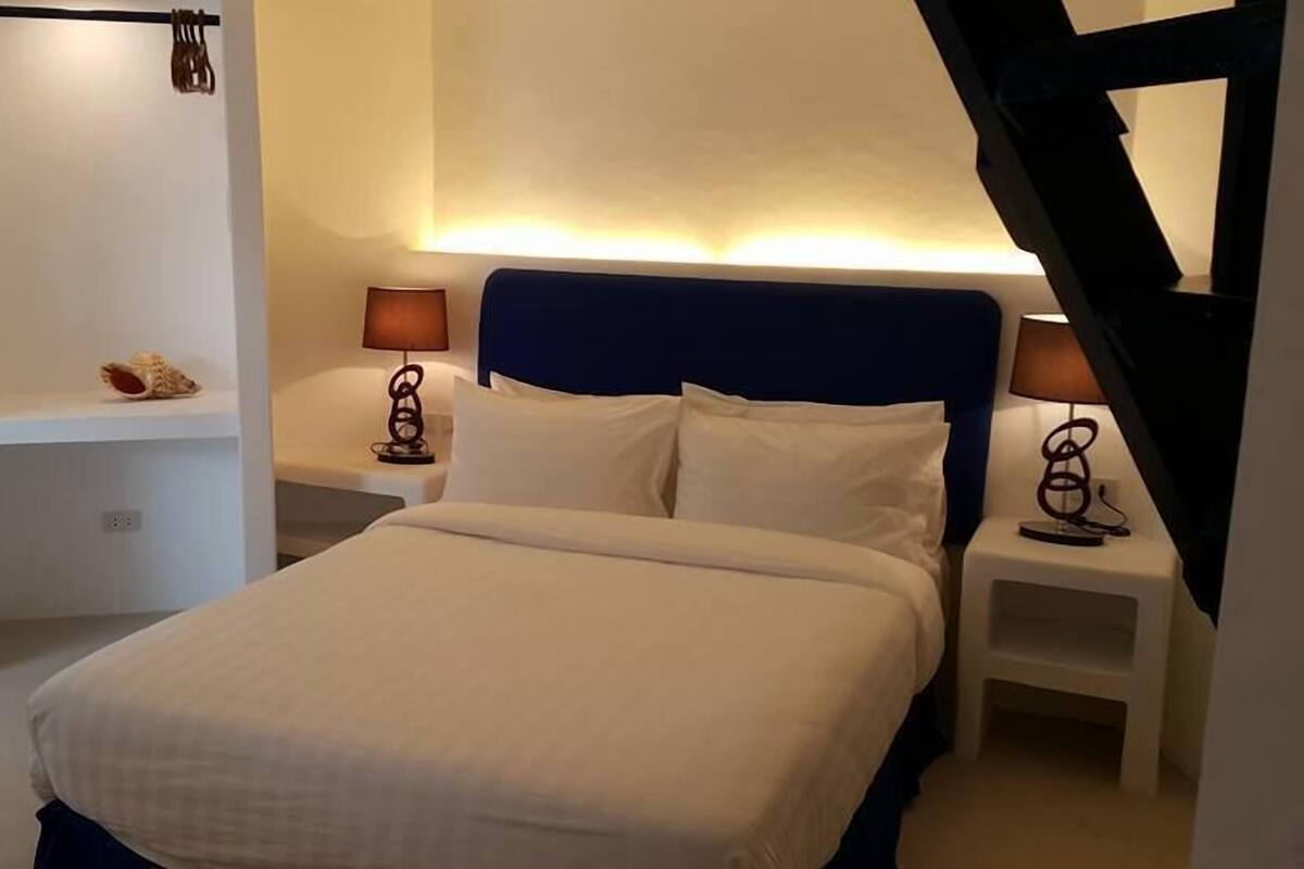 Loft familiare | Minibar, una cassaforte in camera, una scrivania, insonorizzazione