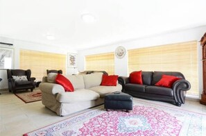Interior - 2OpTerblanche (Boksburg)
