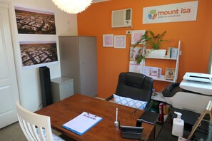Reception - Mt Isa City Motel (Mount Isa City)