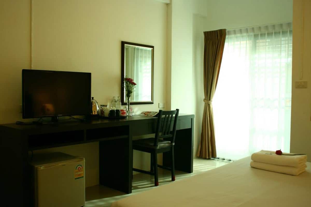 Standard Double Room | Room amenity
