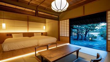 Traditional-Haus, Gartenblick, Annex (Japanese Style) | Zimmersafe, Bettwäsche