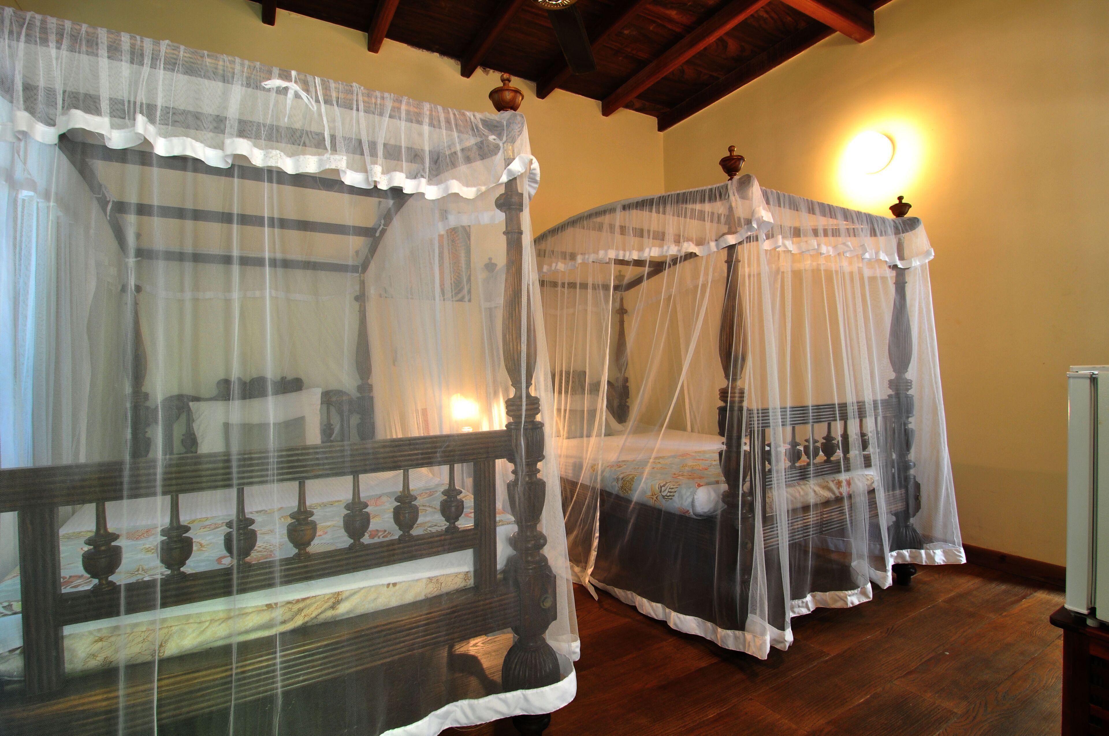 Soundproofing, bed sheets