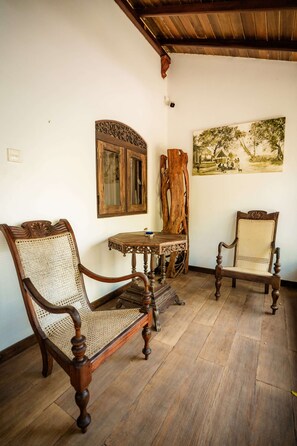 Deluxe Twin Room, Multiple Beds, Ground Floor