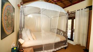 Superior Double Room, 1 Queen Bed, Jetted Tub, Ocean View