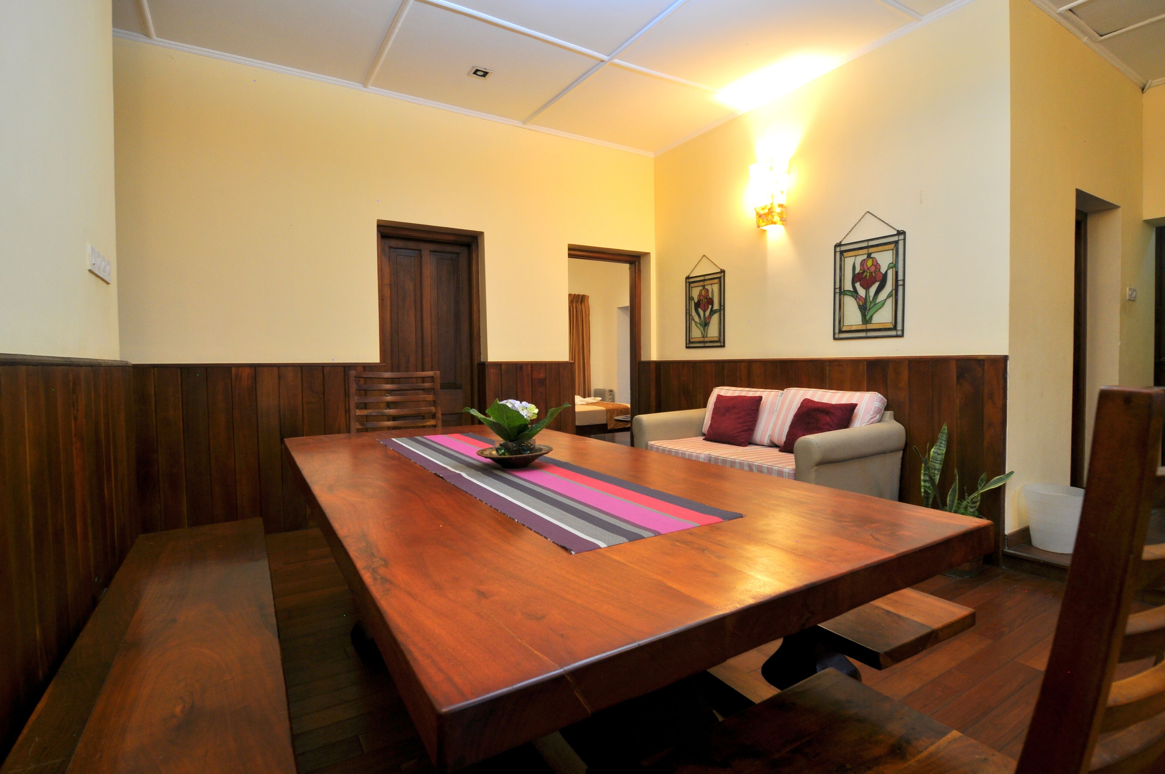 Superior Bungalow | In-room dining