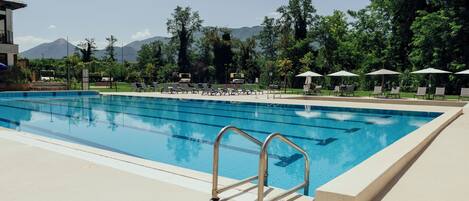 Piscine extérieure