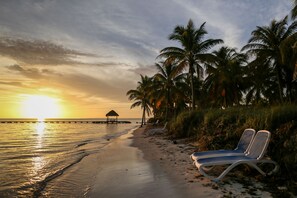 On the beach, white sand - Club Cayo Guillermo - All Inclusive (Cayo Guillermo)