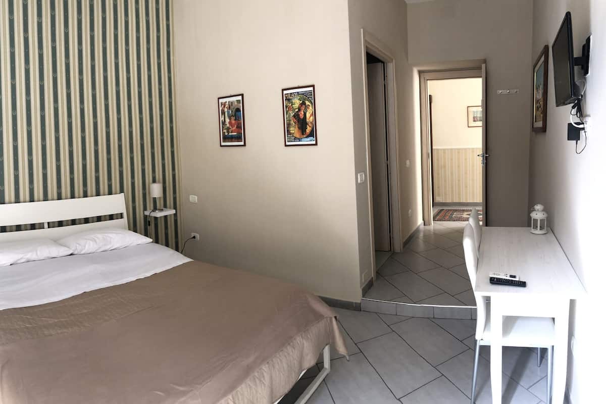 Chambre Double, 1 lit double