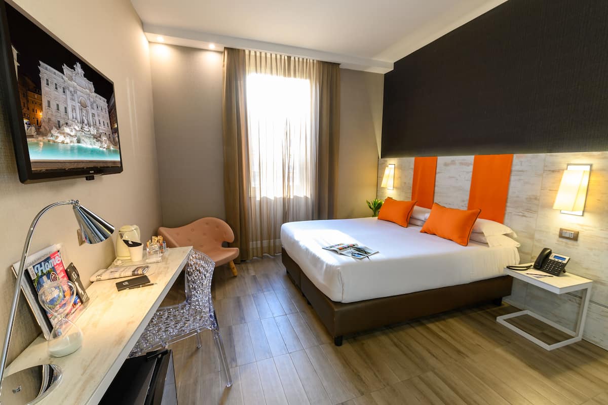 Superior Room | Premium bedding, in-room safe, desk, blackout drapes