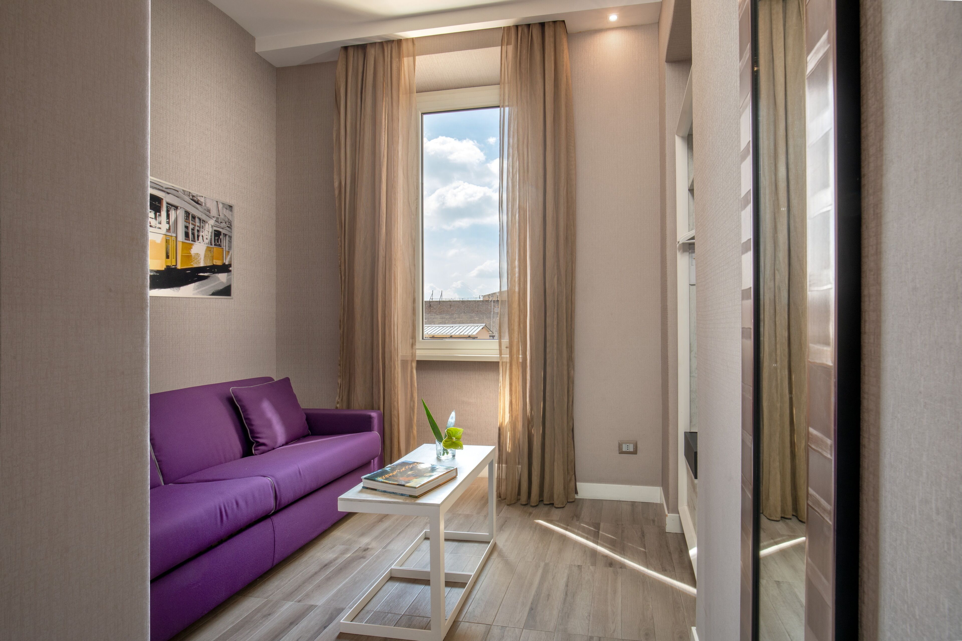 junior suite | premium bedding, in-room safe, desk, blackout curtains