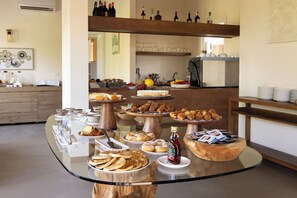 Dagelijks ontbijtbuffet (toeslag)