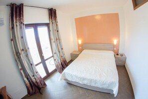 Soundproofing, cots/infant beds, free WiFi - Agriturismo L'Oasi (Ceraso)