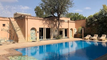 Udendørs pool