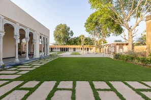 Outdoor banquet area - Vivaana Culture Hotel (Churi Ajitgarh)