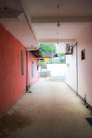 Property grounds - Sameera Villa (Weligama)